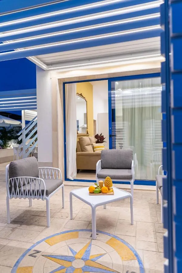 Villa Marsama, Heated Pool And Beach At 150 Mt Santa Maria Del Focallo