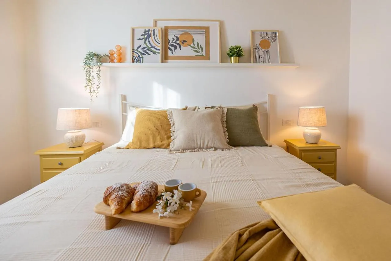 Villa Marsama, Heated Pool And Beach At 150 Mt Santa Maria Del Focallo Italy