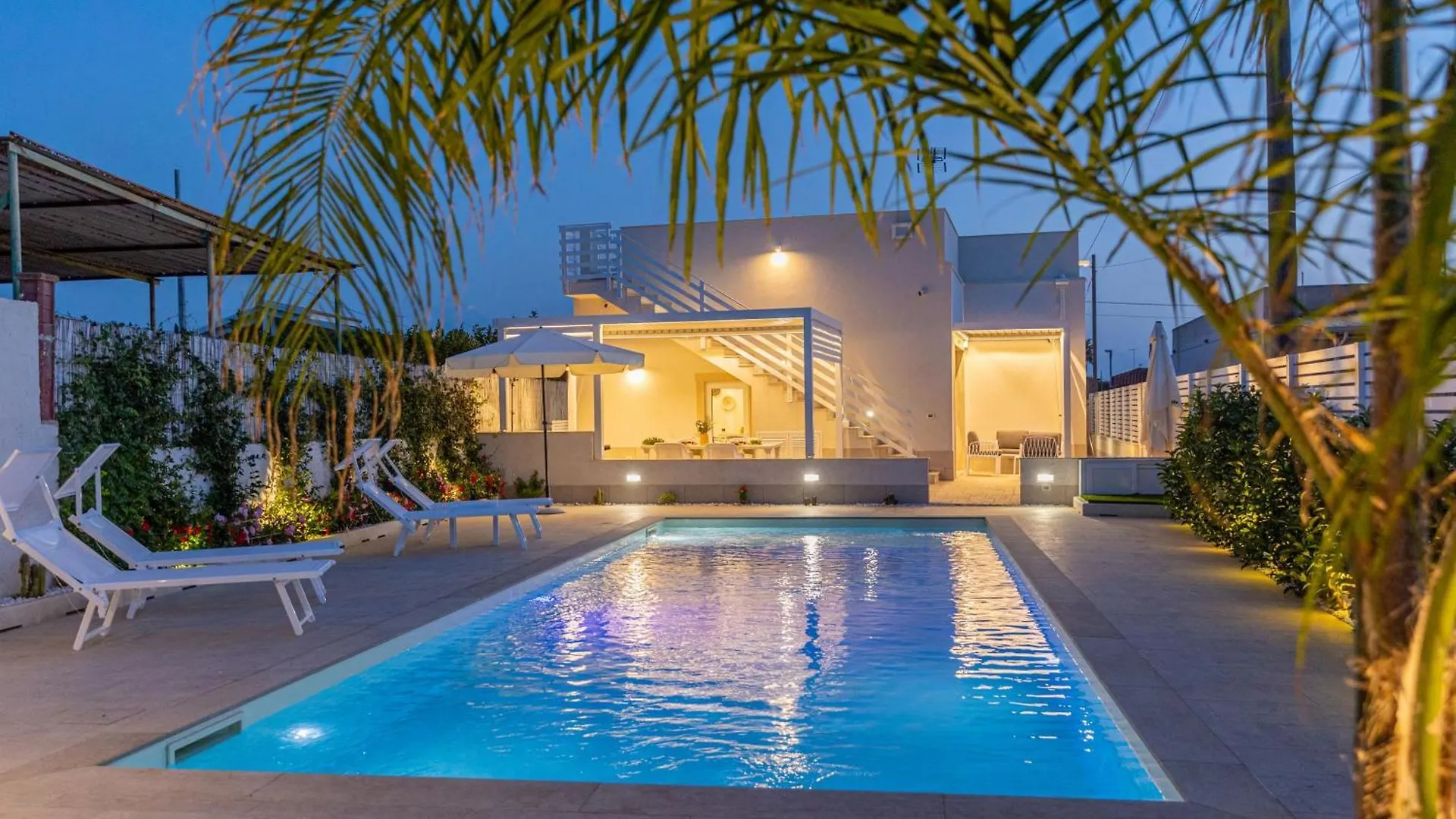 Villa Marsama, Heated Pool And Beach At 150 Mt Santa Maria Del Focallo Apartment