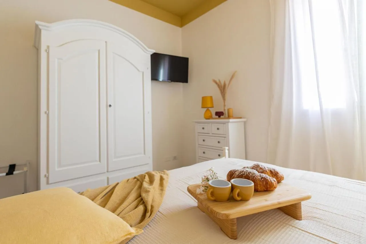 Villa Marsama, Heated Pool And Beach At 150 Mt Santa Maria Del Focallo